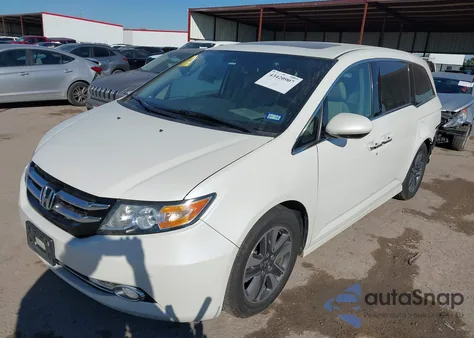 2016 Honda Odyssey Touring/Touring Elite z USA, uszkodzony, nr VIN 5FNRL5H90GB109066